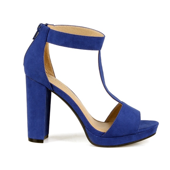 Chase-03 T-Strap Women's Block Heel Sandals - Picture 2 of 3